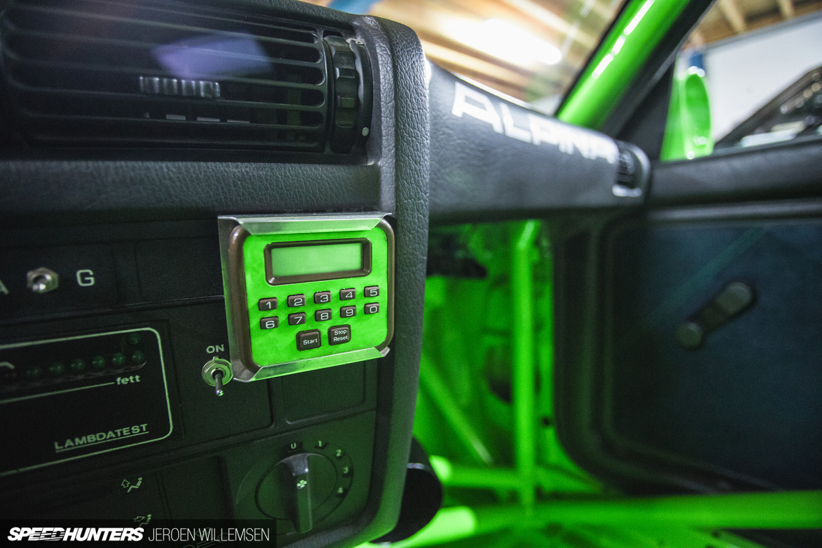 Speedhunters-Vink-motorsport-BMW-Alpina-e30-DTM-Classic-123