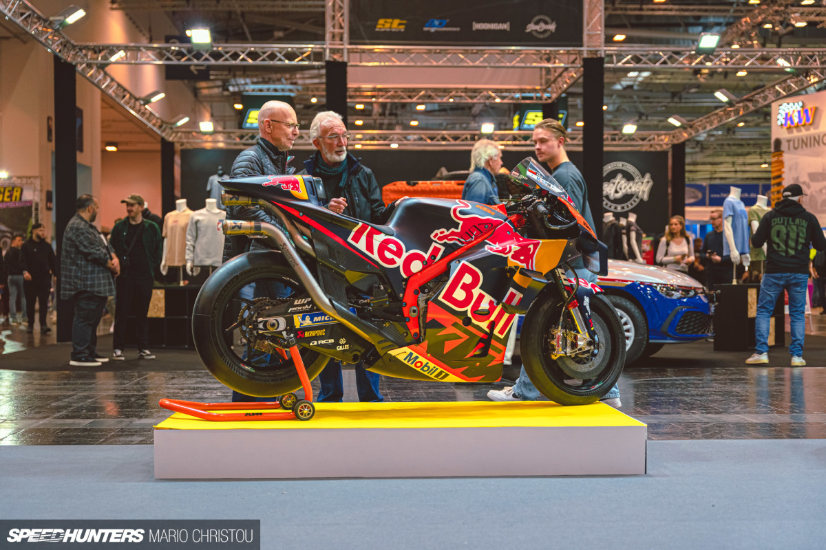 EMS 24 MC SH Edits-57