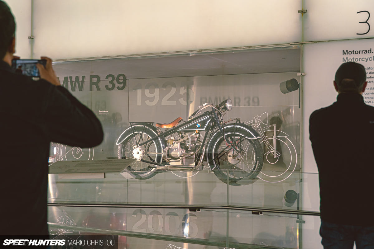 Mario C BMW Welt SH Edit-3