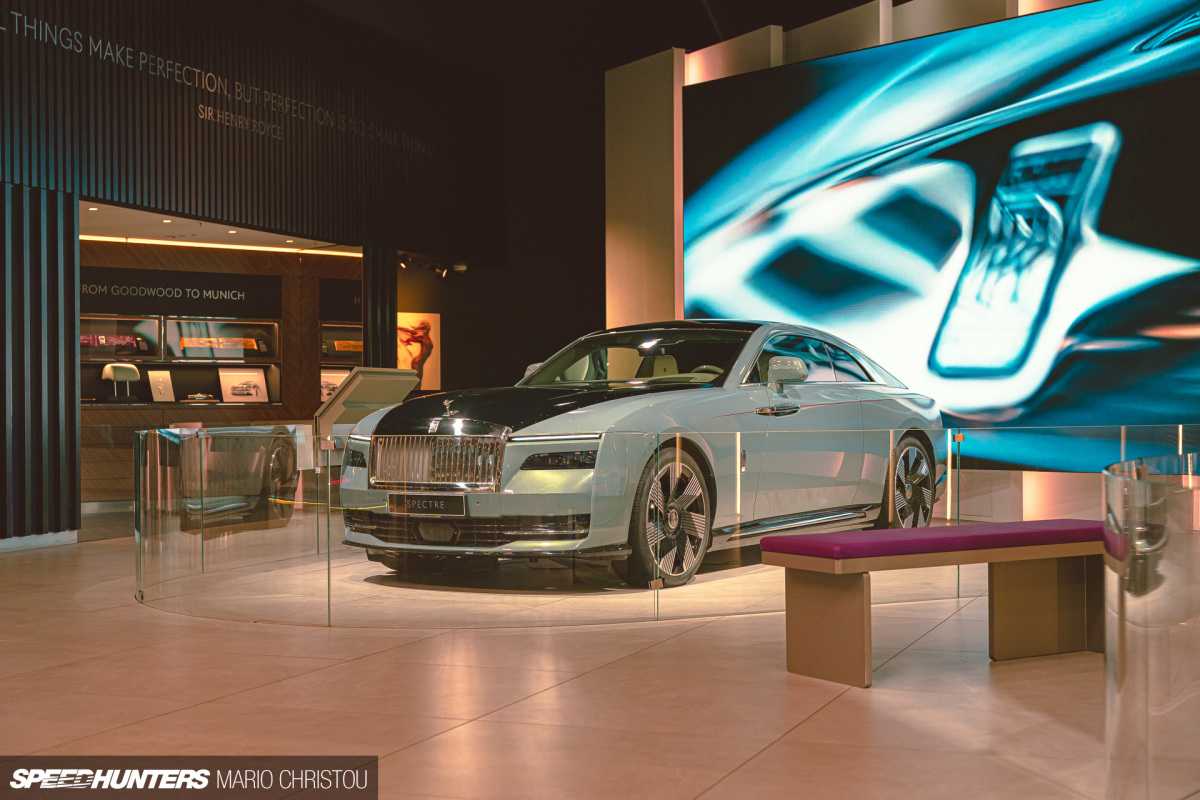 Mario C BMW Welt SH Edit-60