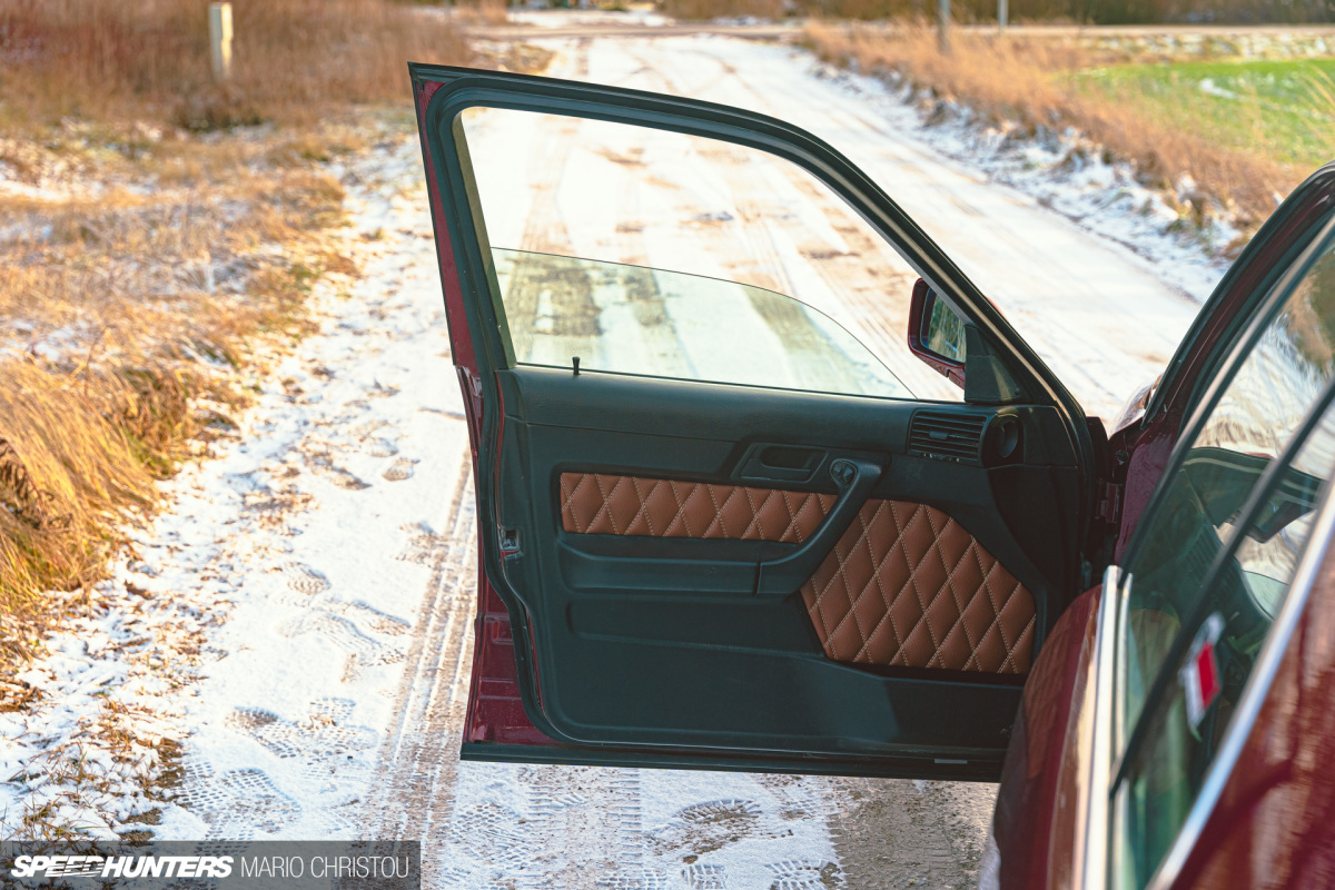 Mario Christou Mantas V12 SH-30