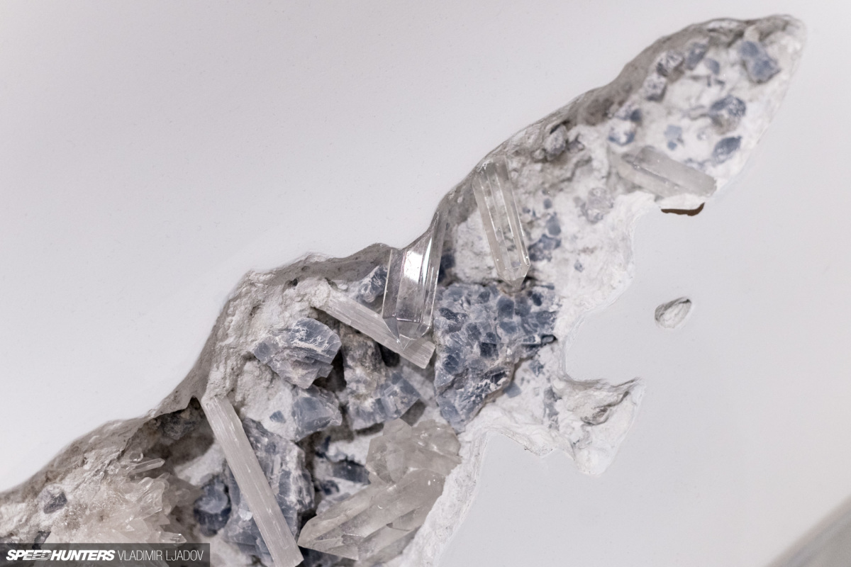 daniel-arsham-eroded-porsche-911-moco-museum-by-wheelsbywovka-18