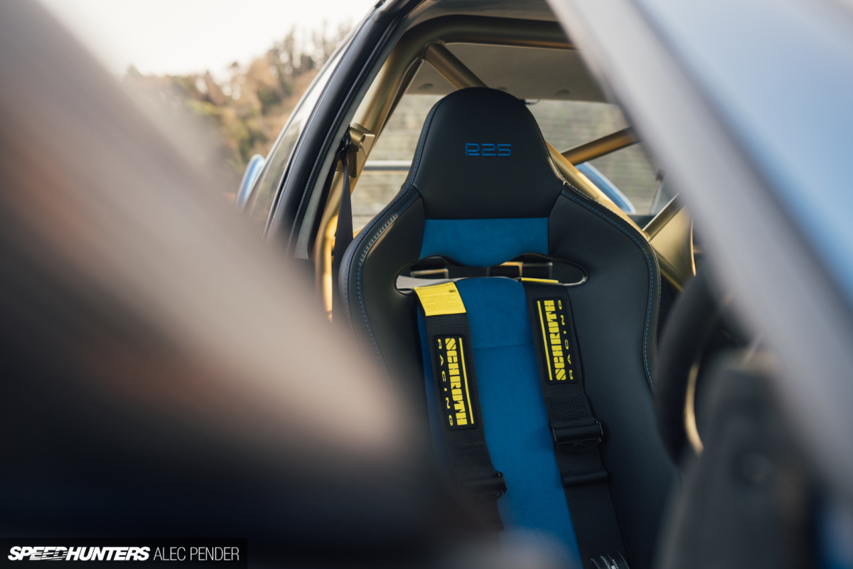 Alec Pender Renn SH-264