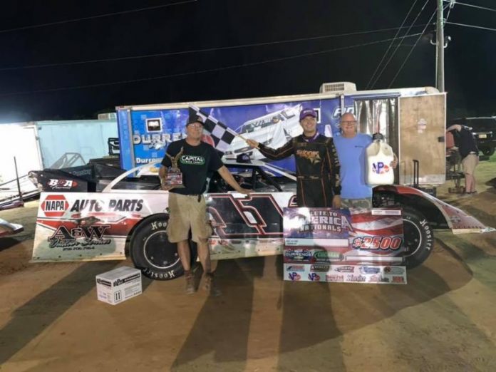 Cruz Skinner VL Durrence Layne Cochran Cruz Skinner won Saturday's Durrence Layne Chevrolet Dirt Late Model Series event at Cochran Motor Speedway. (R.J. Sanders Photo)