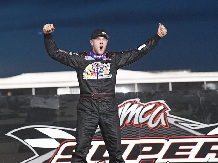 Joel Rust topped Fast Shafts All-Star Invitational, leading all 30 laps of the Modified feature during the Friday night program at the IMCA Speedway Motors Super Nationals fueled by Casey’s. (Tom Macht Photo) Joel Rust topped Fast Shafts All-Star Invitational, leading all 30 laps of the Modified feature during the Friday night program at the IMCA Speedway Motors Super Nationals fueled by Casey’s. (Tom Macht Photo)