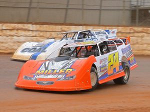 Dylan Yoder (24) battles Andy Haas in late model action at Port Royal Speedway. (Dan Demarco Photo)