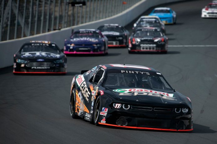 D.J. Kennington will continue to carry sponsorship from Castrol in the NASCAR Pinty's Series. D.J. Kennington will continue to carry sponsorship from Castrol in the NASCAR Pinty's Series.