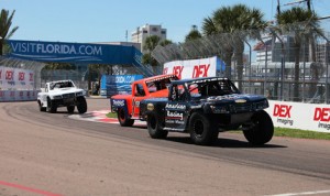 P.J. Jones leads the SPEED Energy Formula Off-Road field on his way to victory Sunday in St. Petersburg, Fla. (SPEED Energy Formula Off-Road Photo)