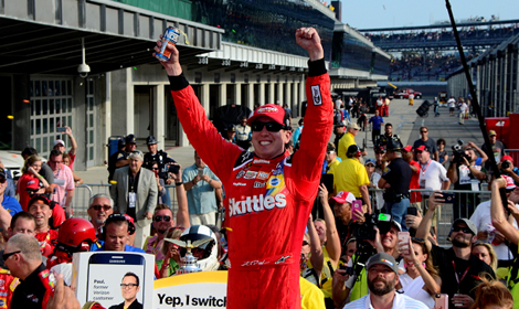 Kyle Busch VL Indianapolis
