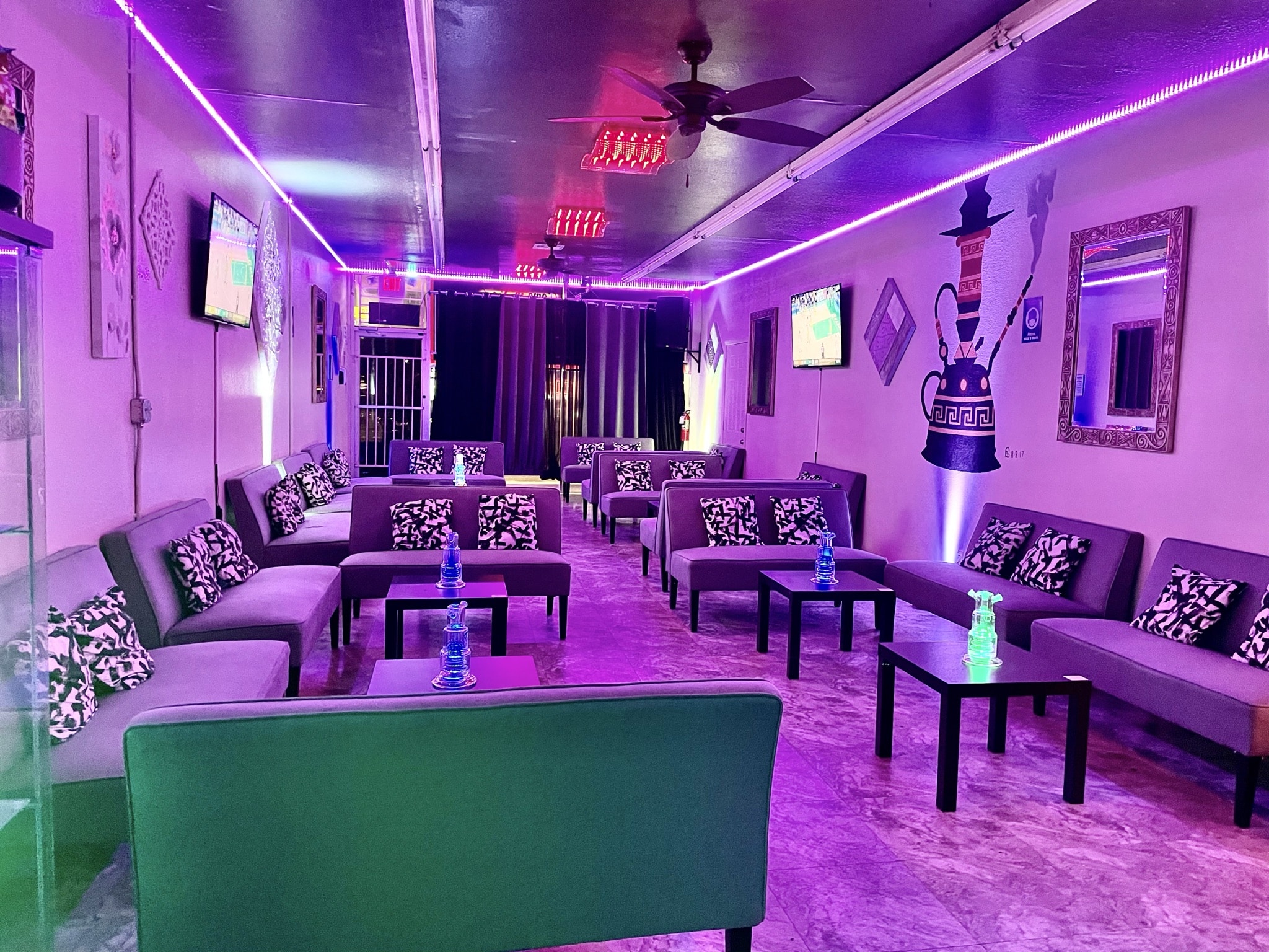JaRose Hookah Lounge is a Hookah Lounge in Las Vegas, NV