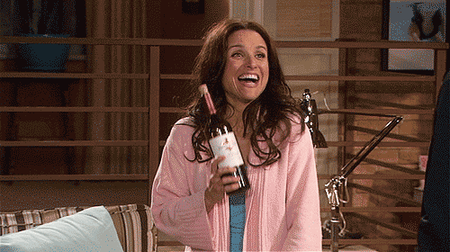 https://s3.amazonaws.com/spoonuniversi-wpengine/spoonuniversi/wp-content/uploads/sites/204/2016/06/julia-louis-dreyfus-wine.gif