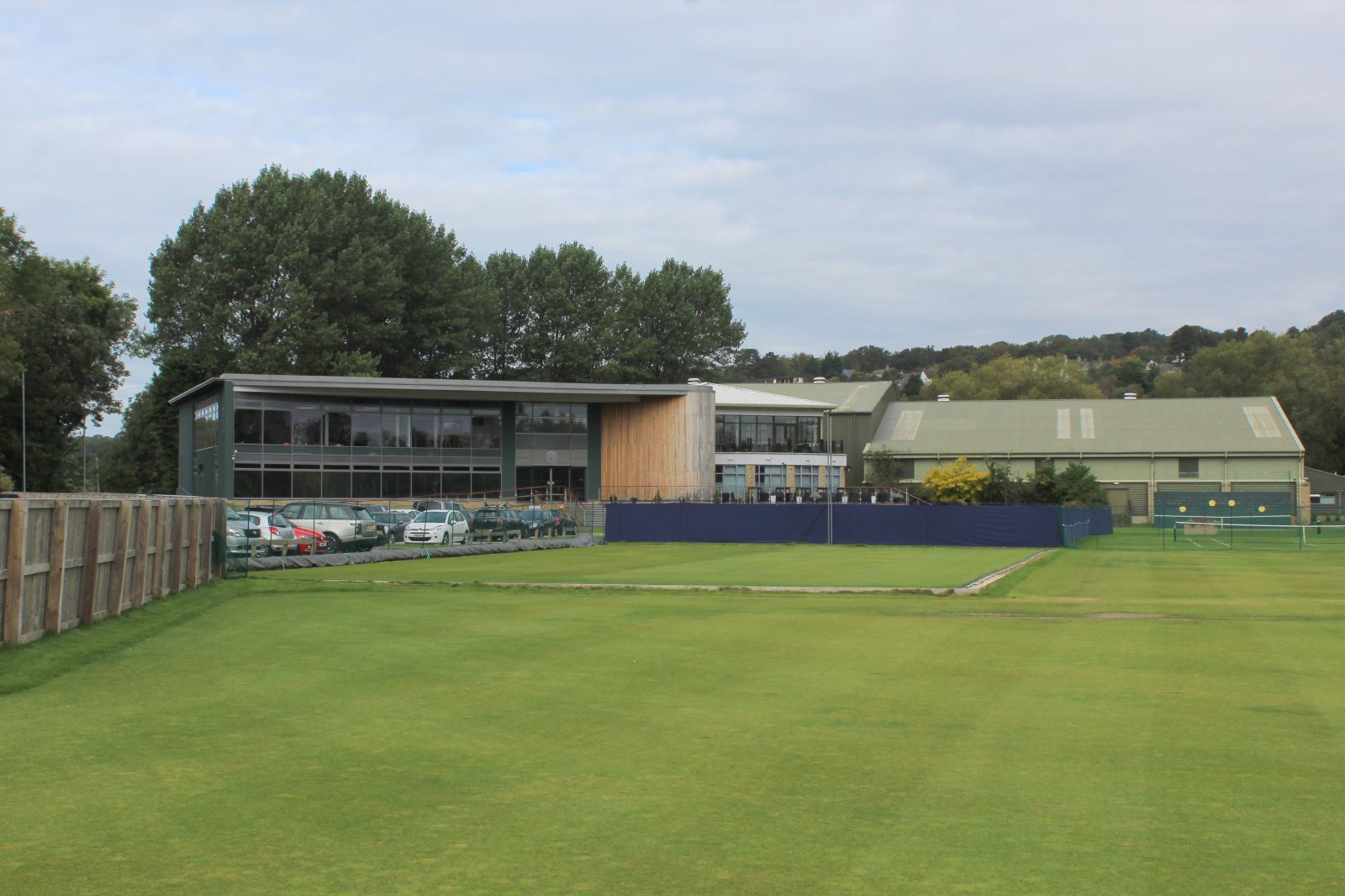 Ilkley Lawn Tennis & Squash Club
