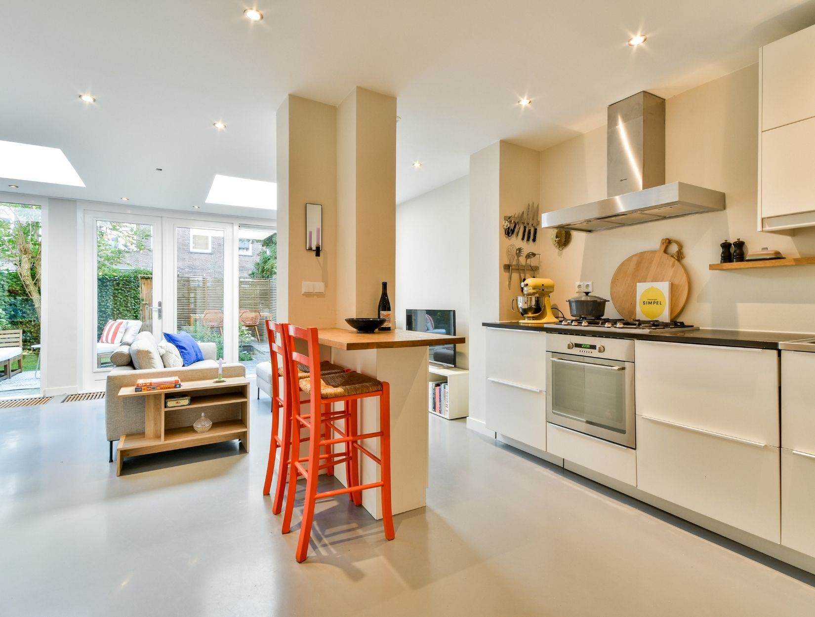 How do you manage cleaning across multiple floors?