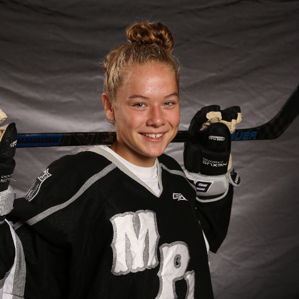 Maddy Helmstetter