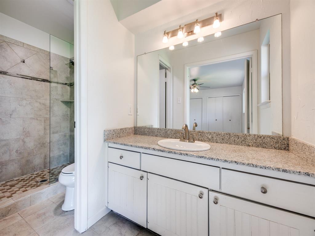 3147 Golfing Green Drive, Farmers Branch, TX 75234 Sunroom Rentals