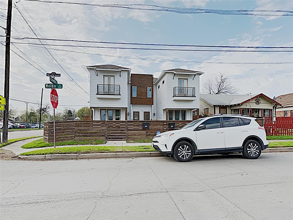 600 Melba Street, Dallas, TX 75208 Sunroom Rentals