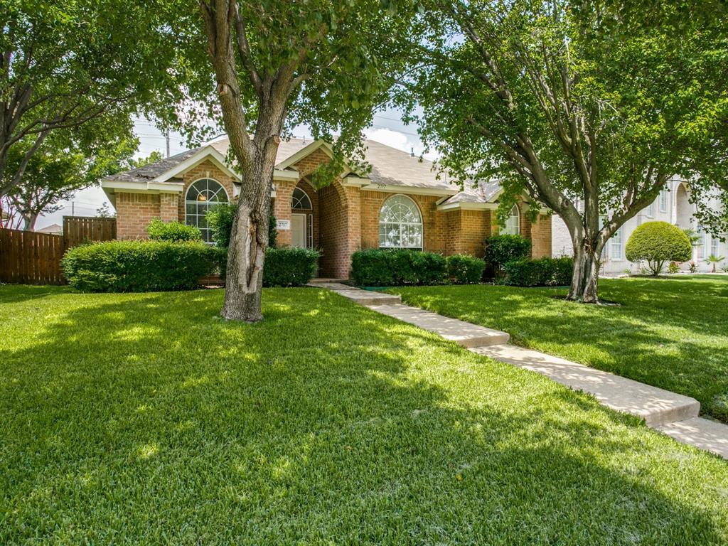 2717 Donnington Drive, Plano, TX 75093 Sunroom Rentals