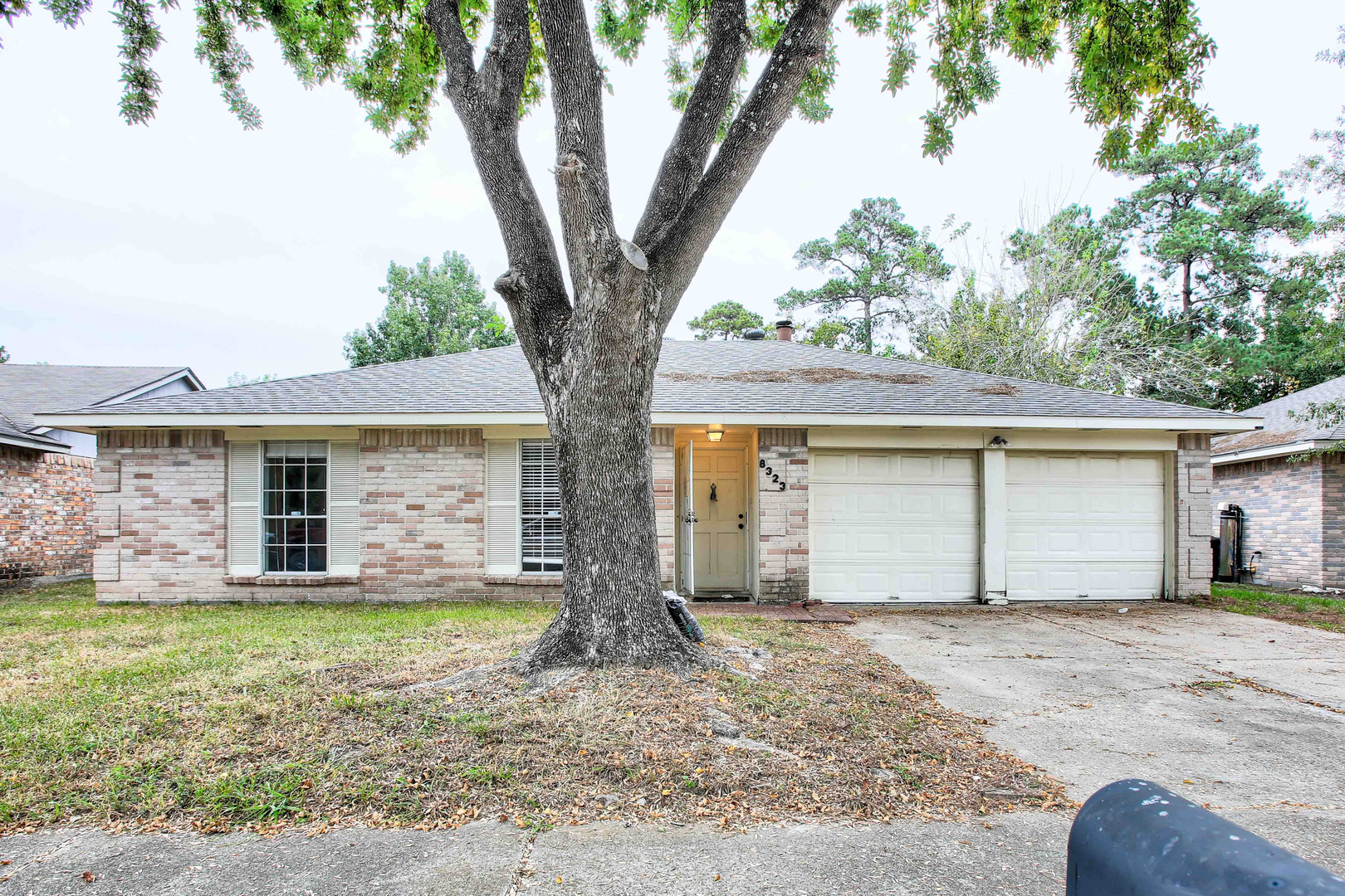 8323 Buckeye Glen Ln, Humble, TX 77338 Sunroom Rentals