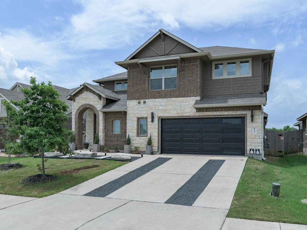 6429 Alleyton DR, Austin, TX 78725 Sunroom Rentals