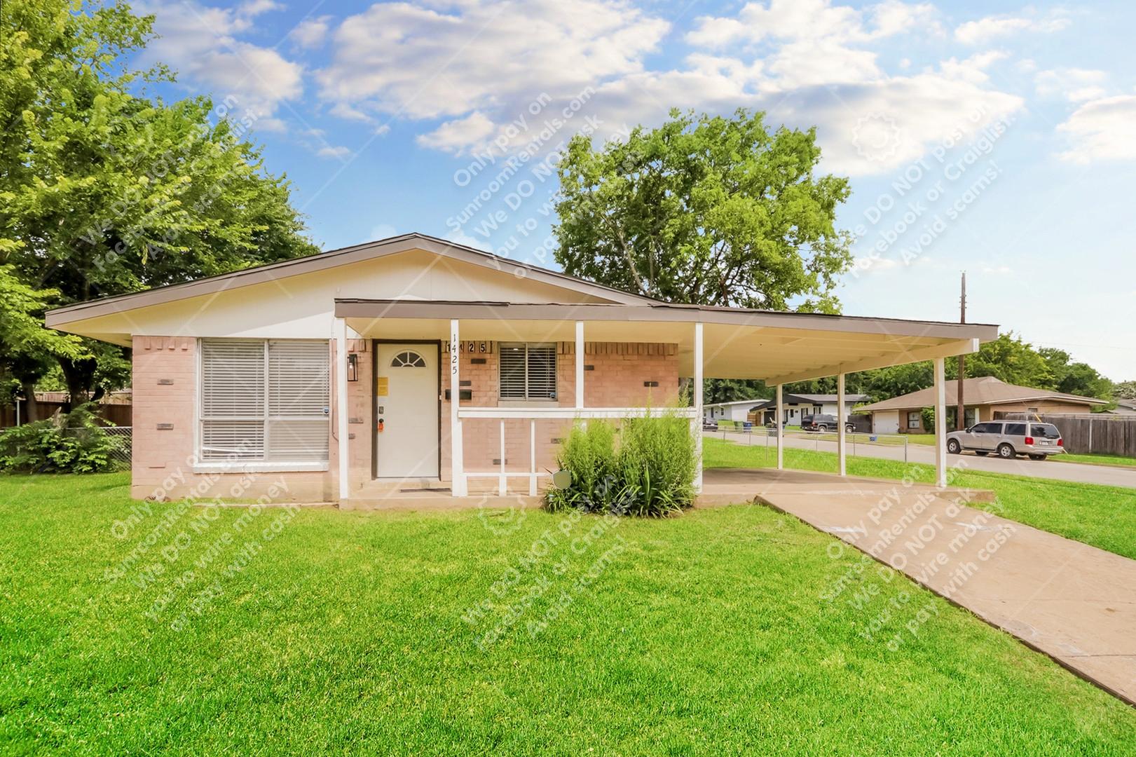 1425 Curtis Dr, Garland, TX 75040 Sunroom Rentals