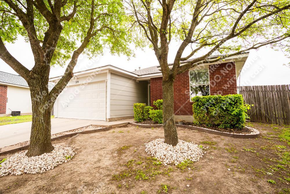 319 Abamillo Ct, Hutto, TX 78634 Sunroom Rentals