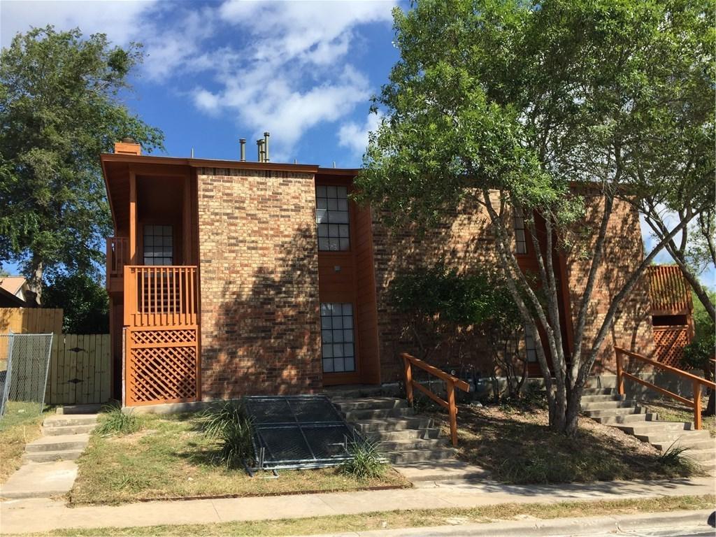 11608 April Drive A, Austin, TX 78753 Sunroom Rentals