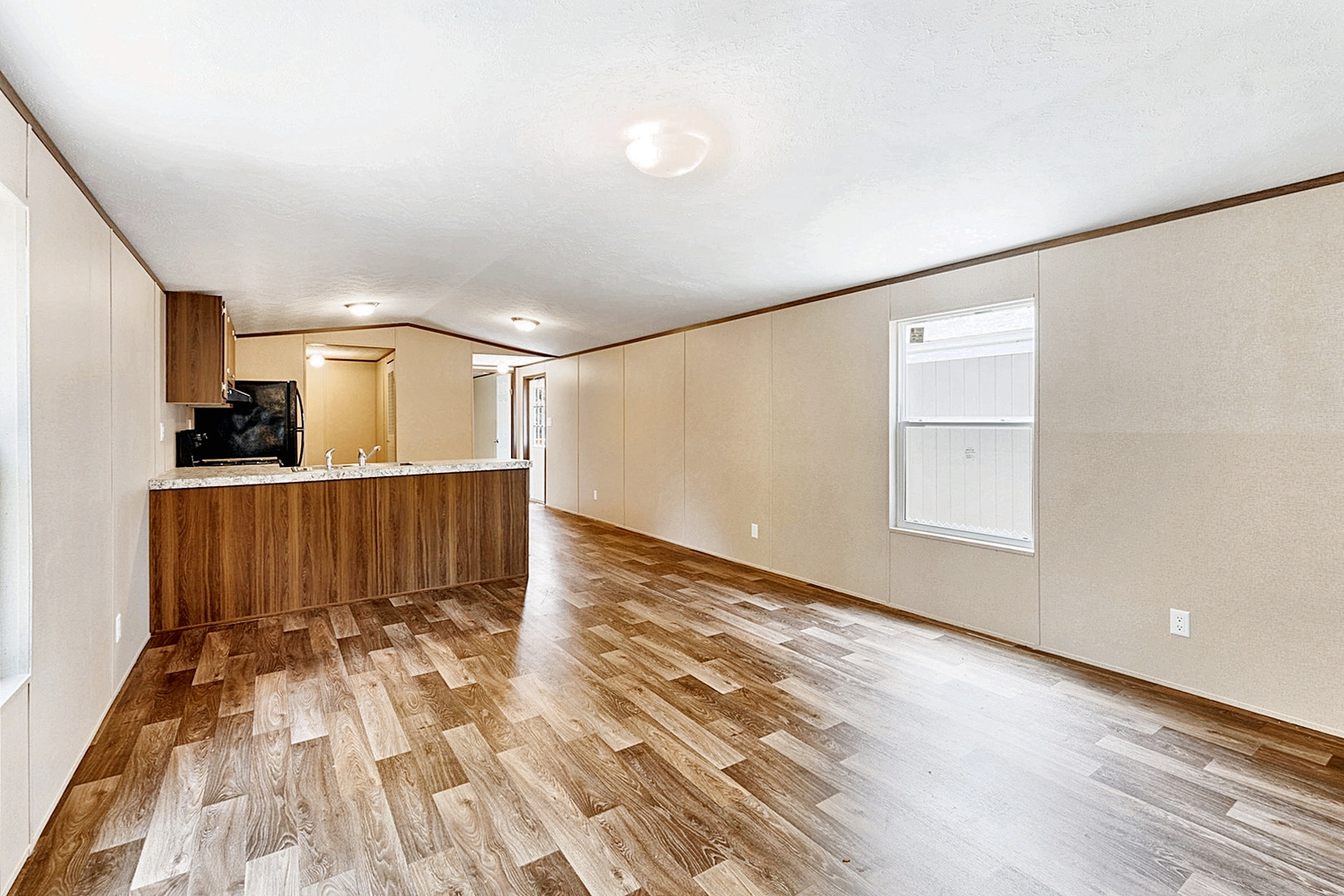 182 Sunray St, Mabank, TX 75156 Sunroom Rentals