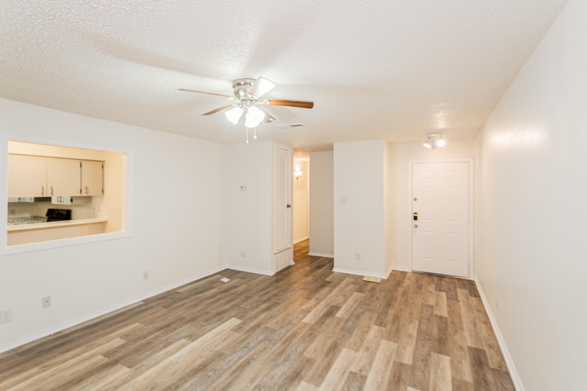 8501 Cameron Rd 103, Austin, TX 78754 Sunroom Rentals