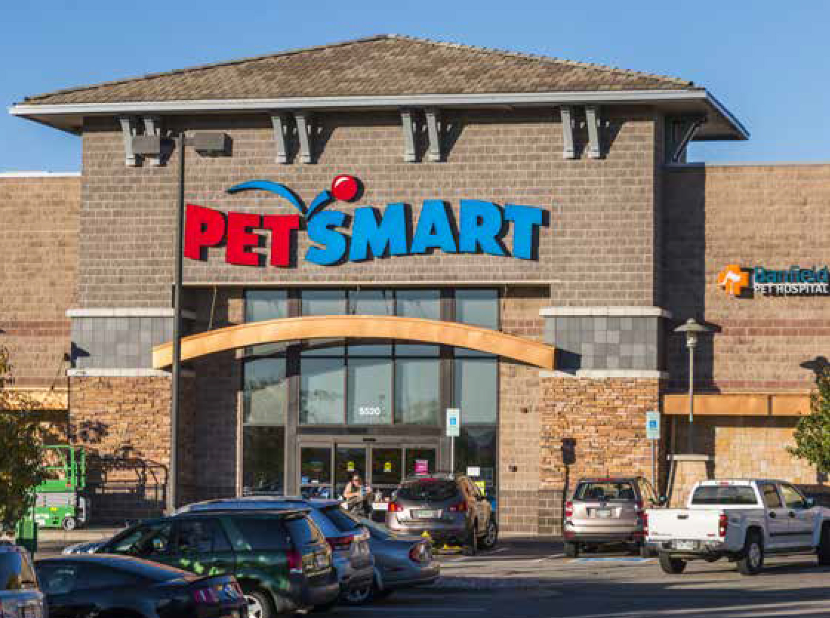 Pioneer Hills Retail for lease in Aurora, Colorado SRS