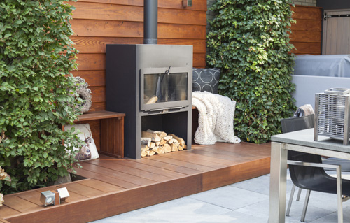 Gelukkig hebben we onze nieuwe tuin!