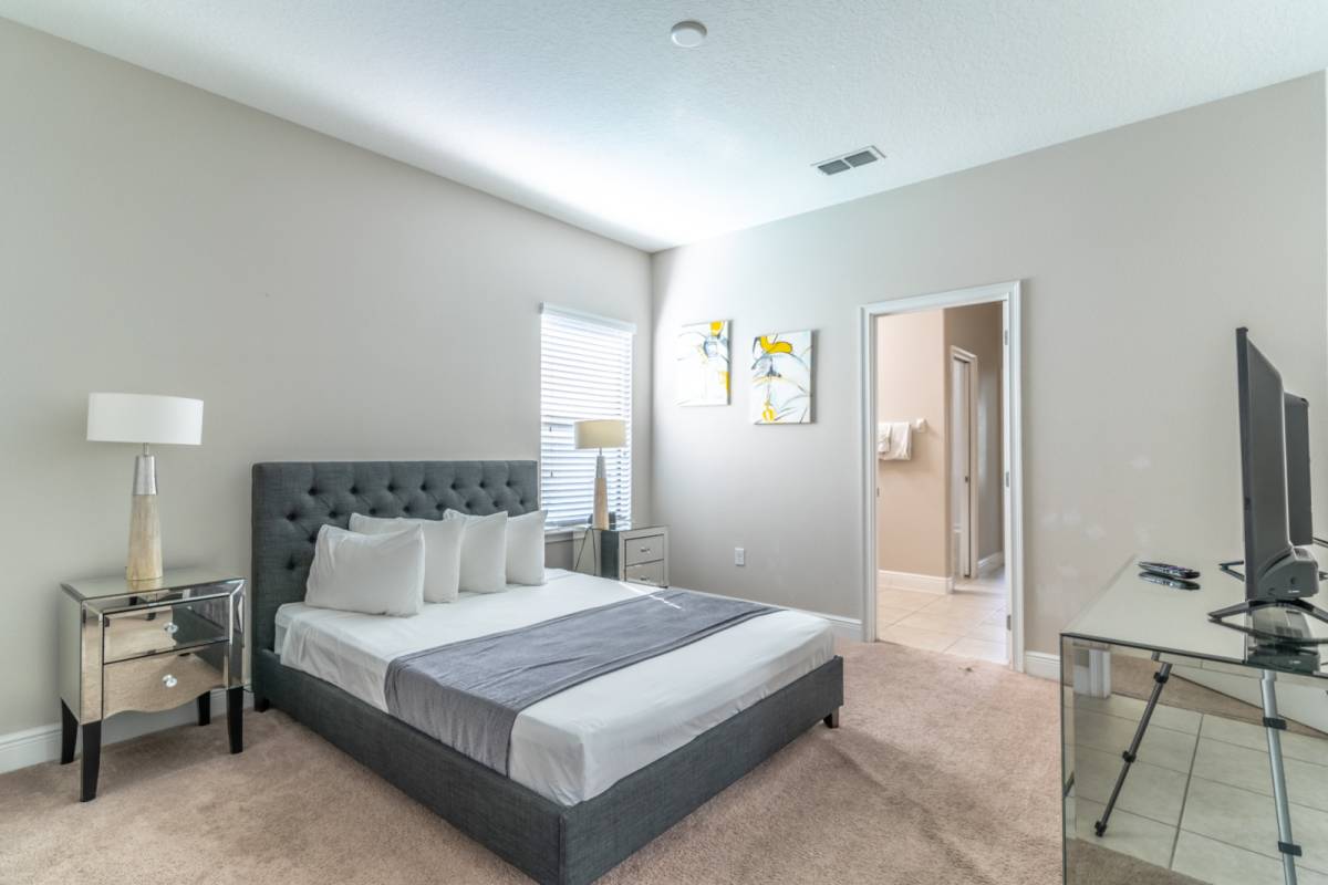 Haines City Vacation Rental Modern 3 Bed 2 Bath Balmoral Resort home