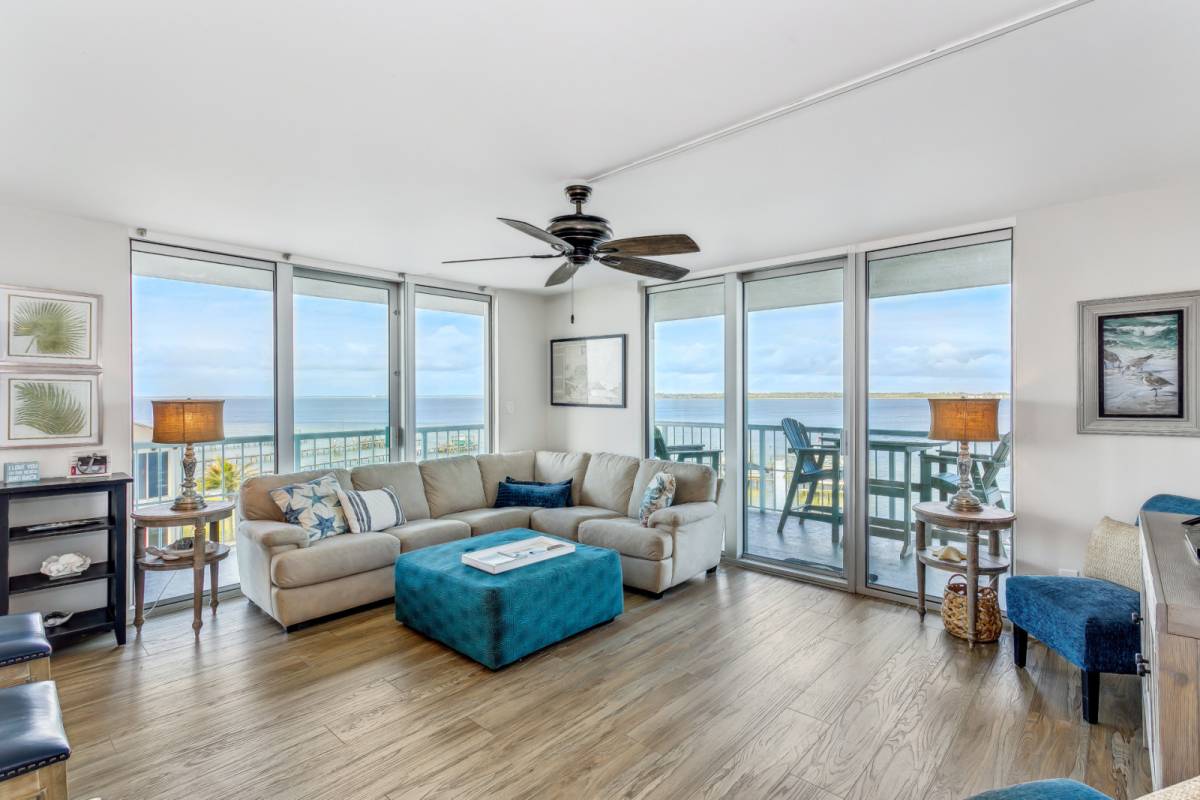 Pensacola Beach Vacation Rental Rare 3 Bedroom Condo on the Sound