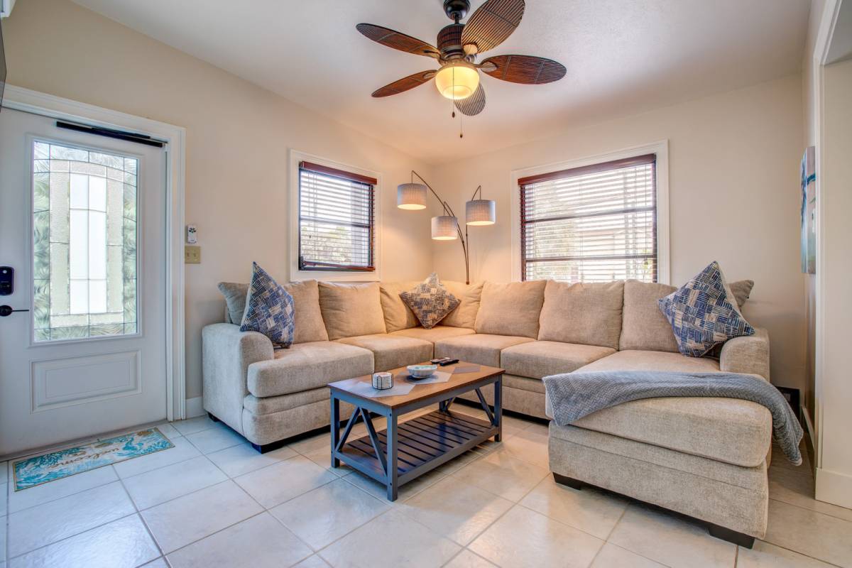 Marathon Vacation Rental LoKey 1 Discover Your Slice of Paradise