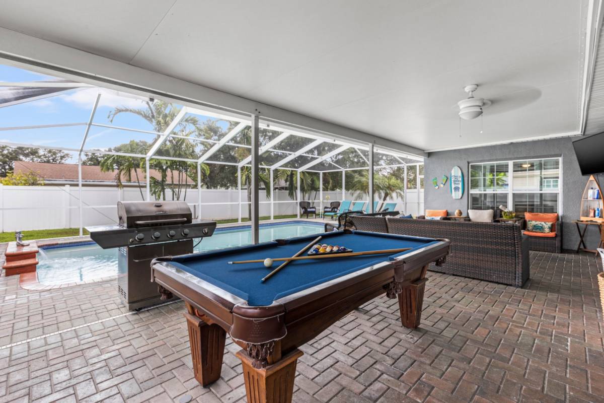 Pinellas Park Vacation Rental Poolside Paradise Home Rental on
