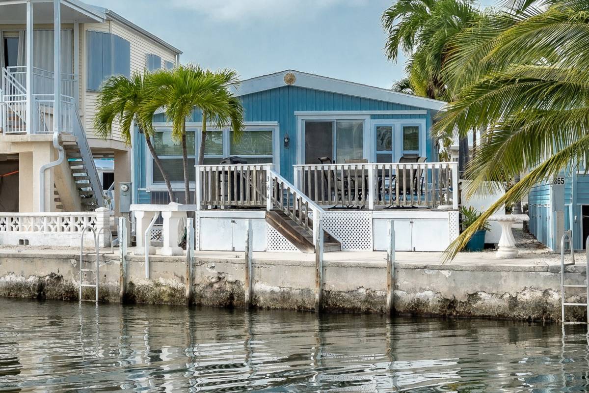 Cudjoe Key Vacation Rental Blue Dolphin Waterfront Bliss, Dock Your
