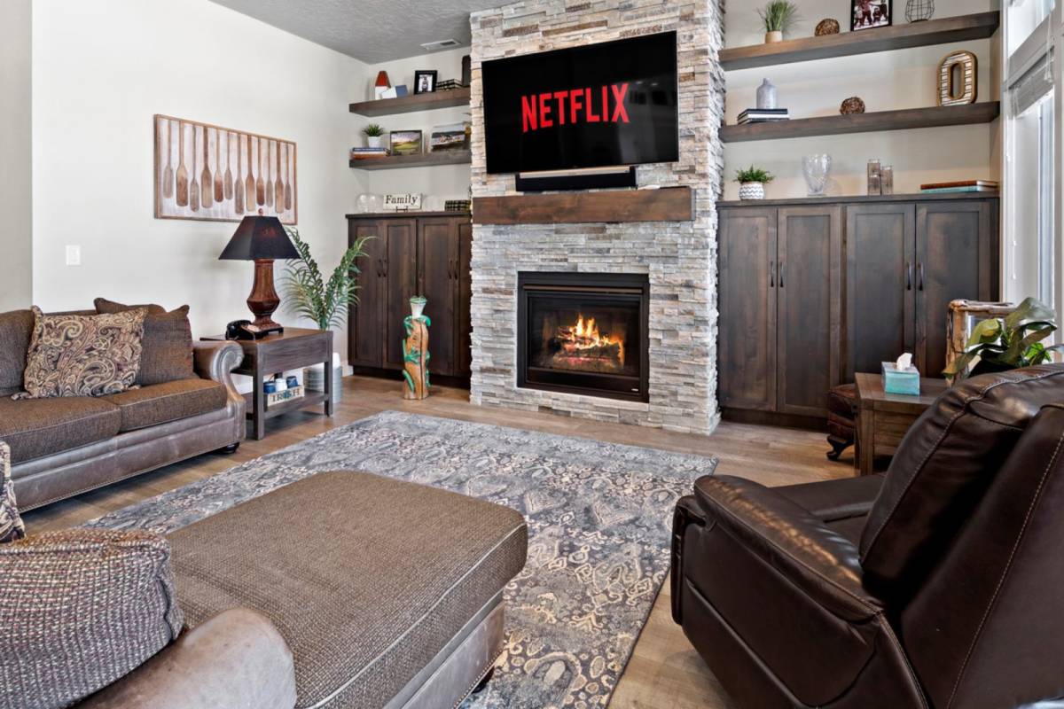 McCall Vacation Rental VACATION HOME OF YOUR DREAMS on Payette Lake w