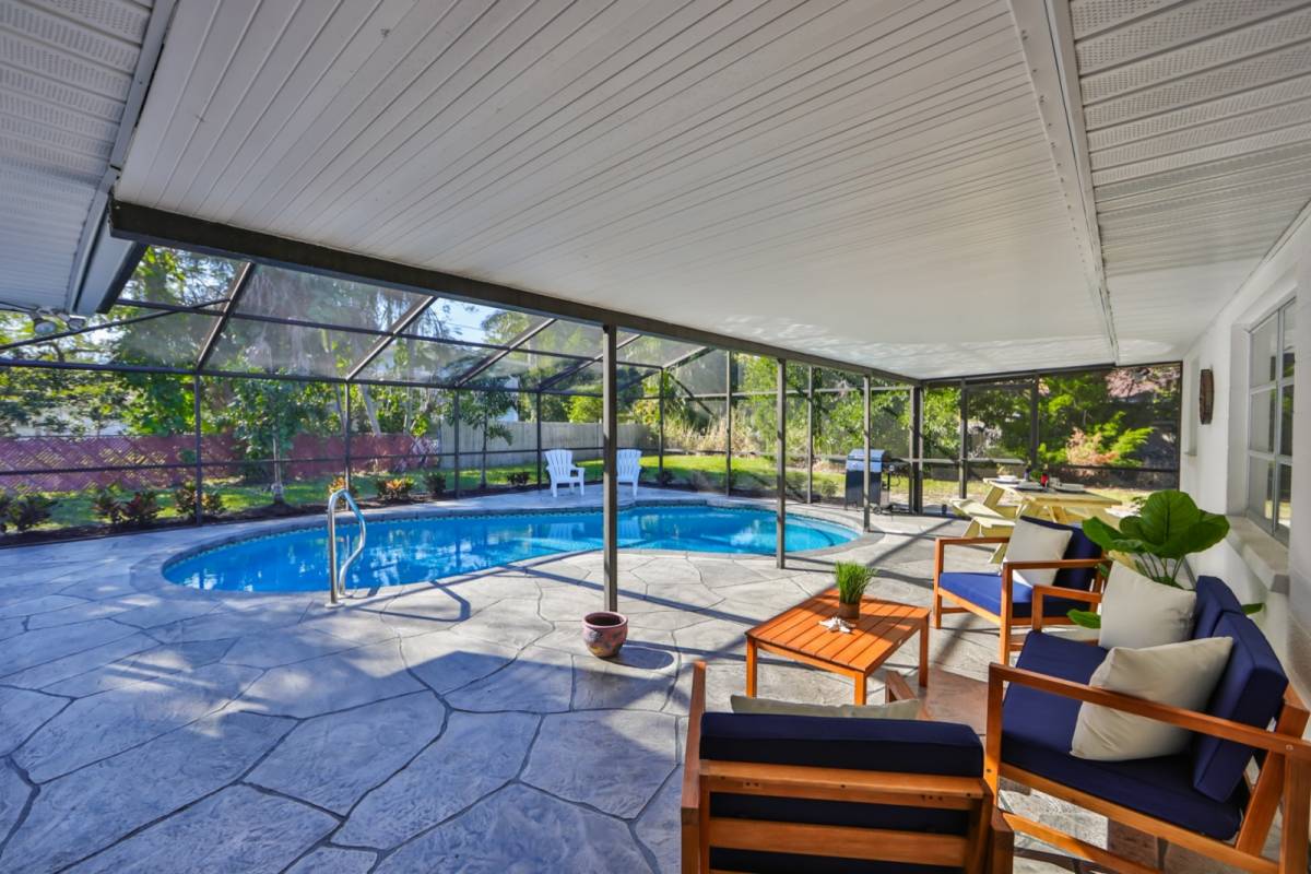 Bradenton Vacation Rental Relax at Lazy Manatee Private Pool Oasis