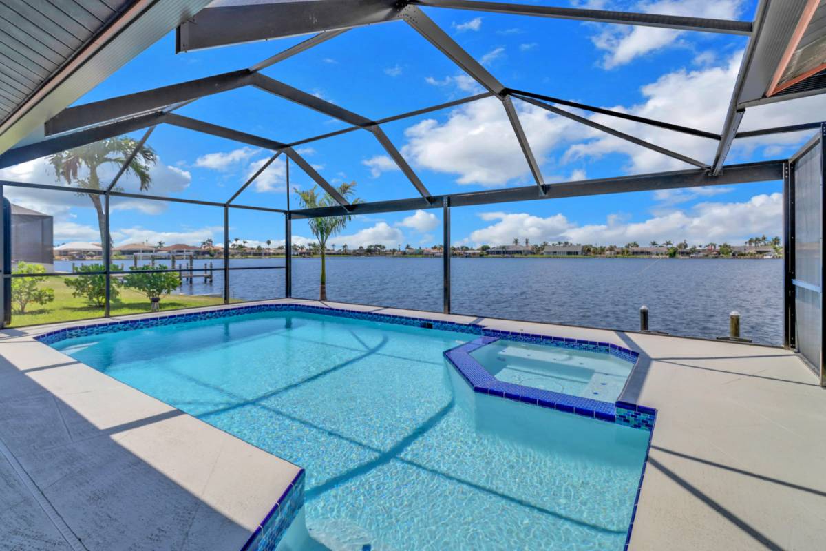 Cape Coral Vacation Rental Chicly Remodeled, GulfAccess Waterfront