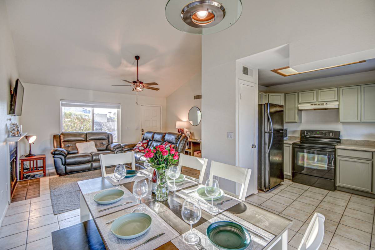 Tempe Vacation Rental 10 Off Summer Dates! Dog Friendly, Tempe