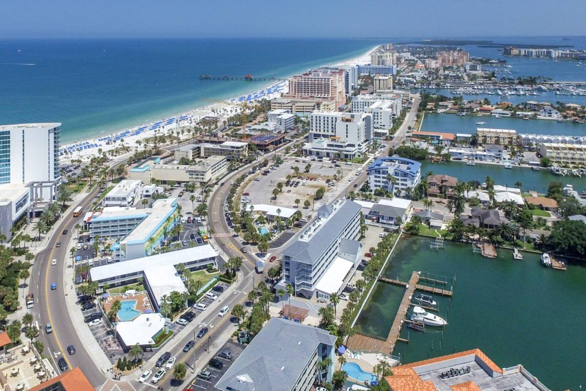 Clearwater Vacation Rental 502 Dockside Clearwater Beach Condo Rental on