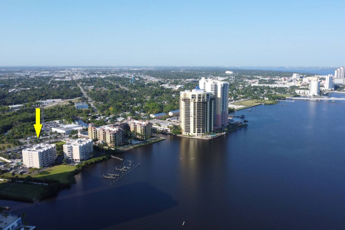 Fort Myers Vacation Rental Fort Myers River District Condo Close to
