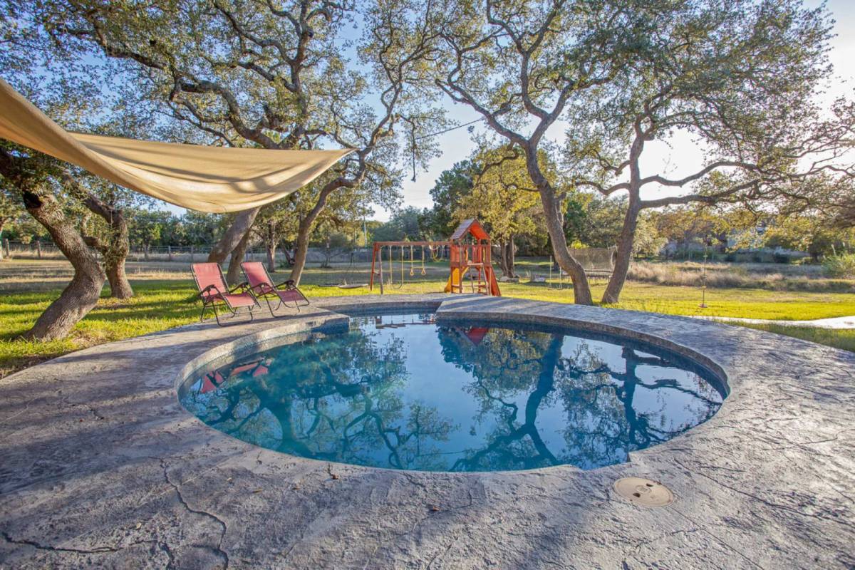 Canyon Lake Vacation Rental Outdoor Utopia Acreage Retreat Backyard