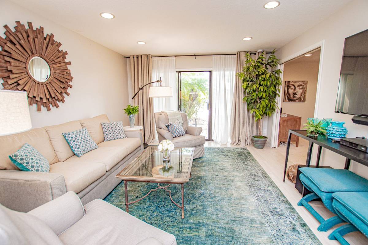 Wesley Chapel Vacation Rental Serene HideawayGround FloorDecorator