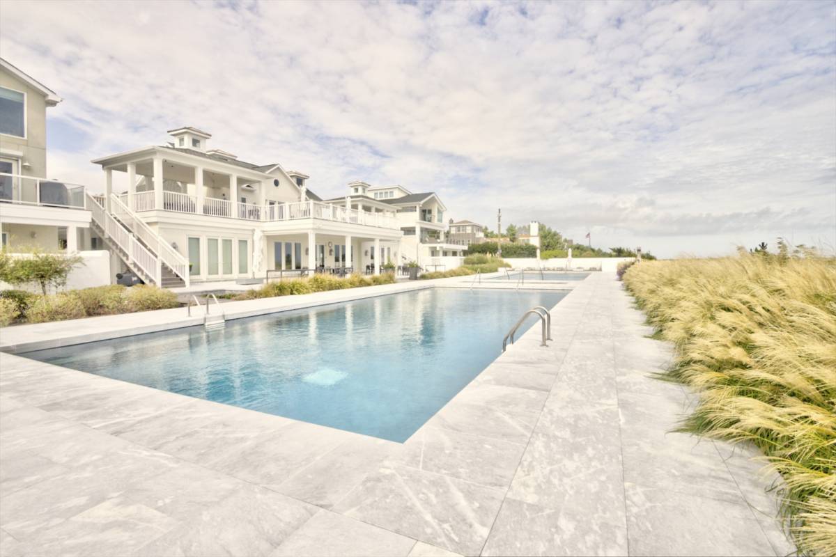 Dewey Beach Vacation Rental Ocean Block Town Home with Two Pools with