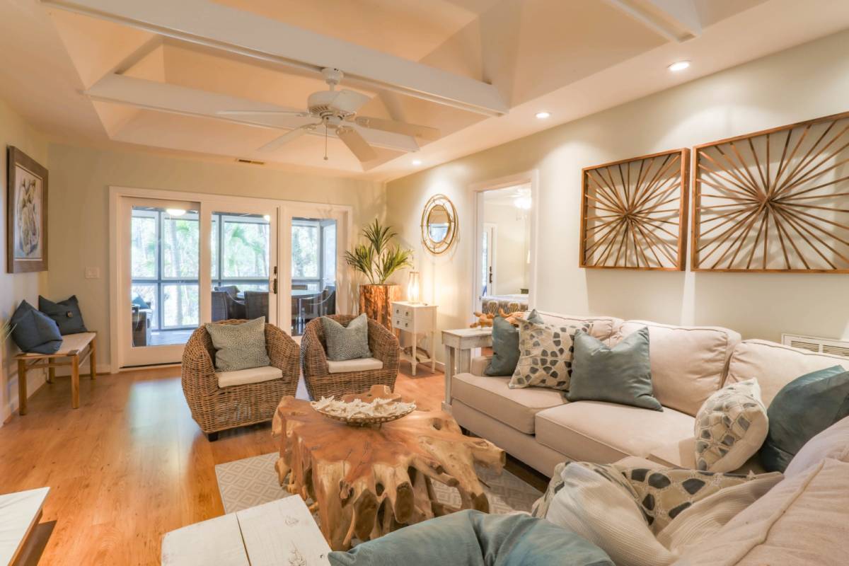 Kiawah Island Vacation Rental Enjoy Stunning River Views, Community Pool & Beautiful