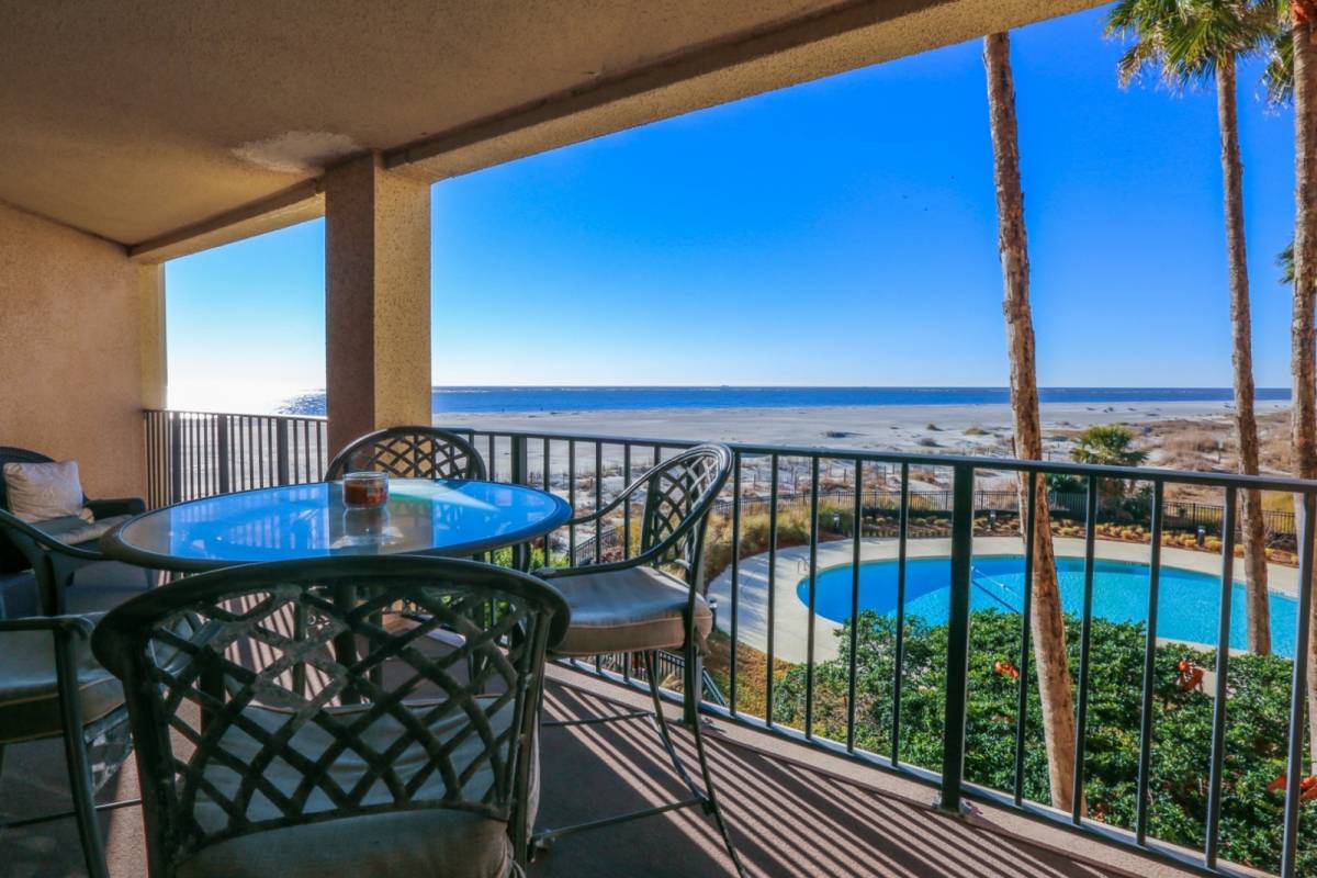 Isle Of Palms Vacation Rental Oceanfront Condo With Community Pool 
