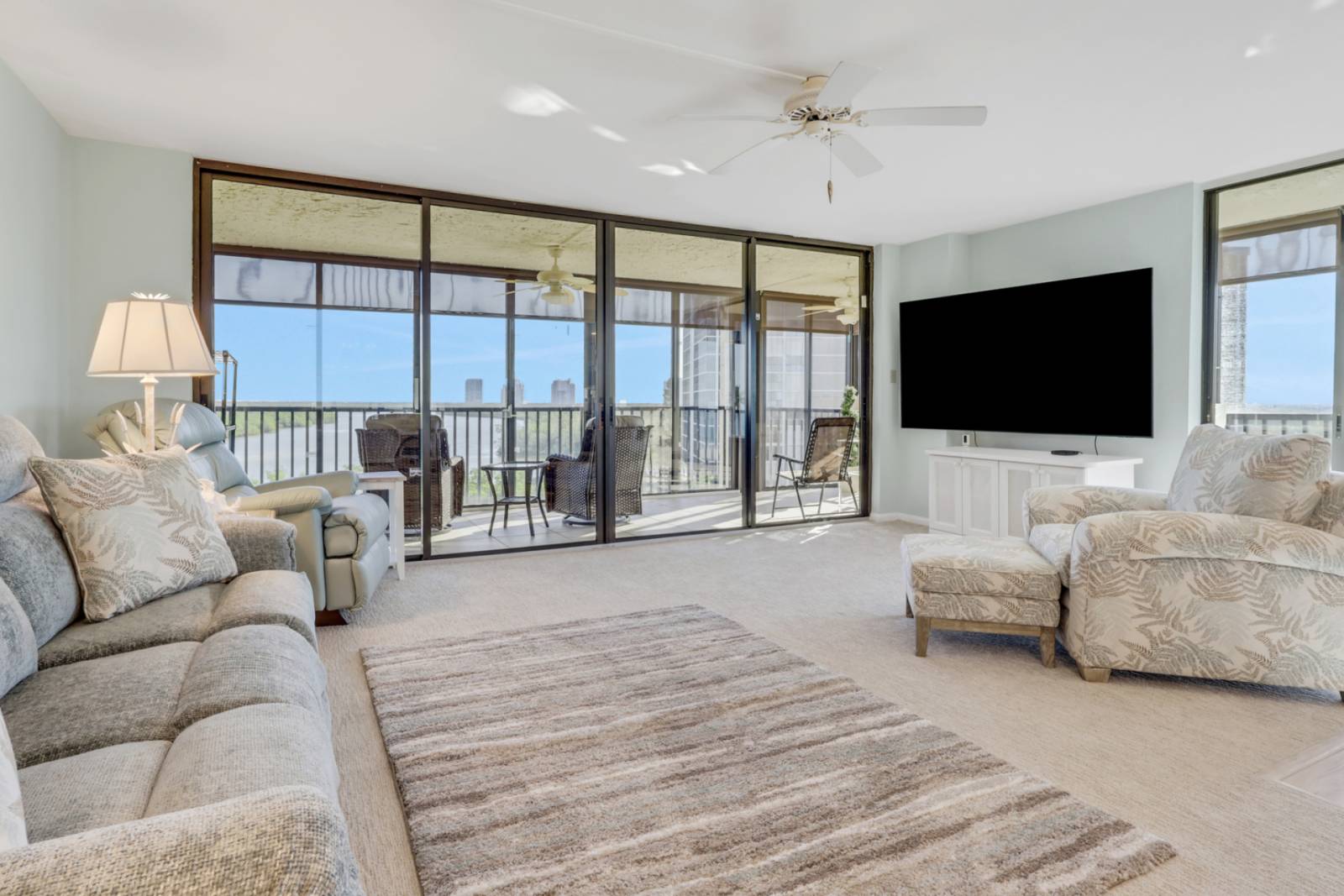 A large Smart TV with cable and streaming services is in the living area; guests will need to provide their logins for subscription-based channels. (Pic)
