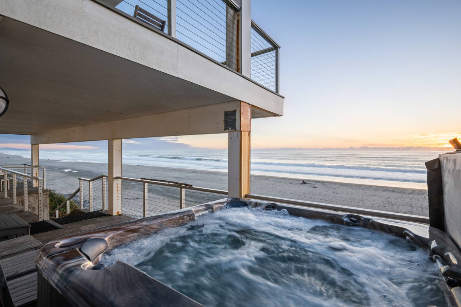 Lincoln City Vacation Rental | Breathtaking Panoramic Ocean Front