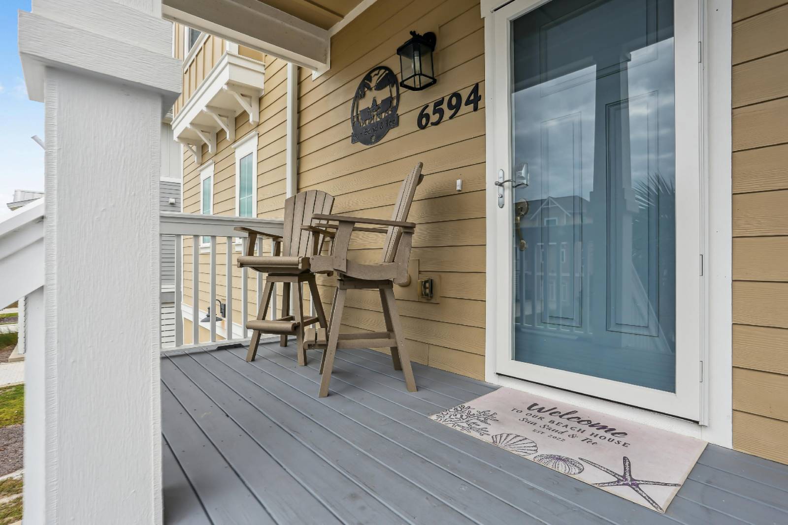 Pensacola Vacation Rental | New Listing! Stylish Villa, Lost Key