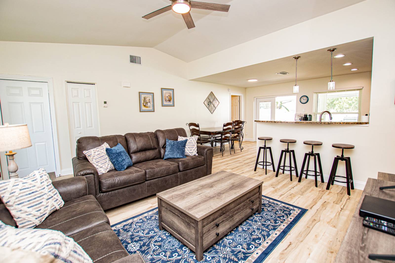 Brandon Vacation Rental Heather Lakes Retreat Renovated Partial